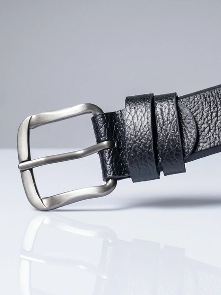 Black Belt (BELT-946)