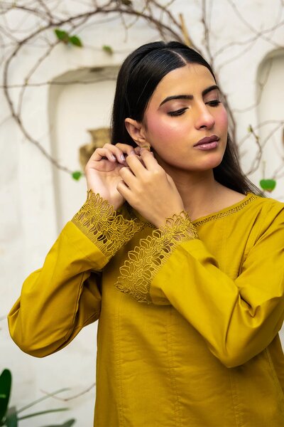 2 Piece Mustard - NV10D03