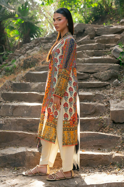 3 Piece Printed Lawn Suit with Chiffon Dupatta