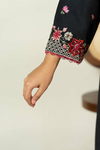 RTW | SHIRT & TROUSER