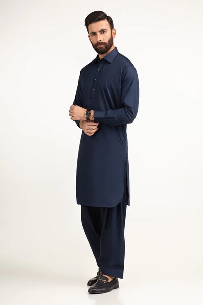 Regular Fit Styling Suits