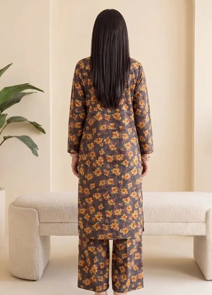 2PC Unstitched Printed Lawn Suit ( SUNS82AG2047)
