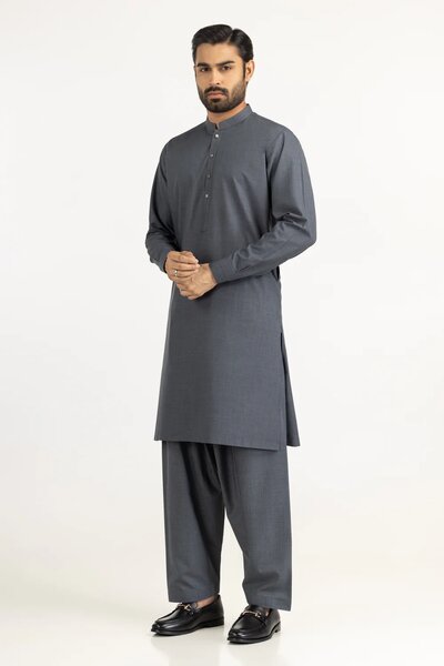 Regular Fit Styling Suits