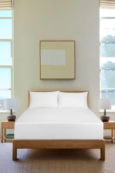 White Glow Dyed Fitted Sheet