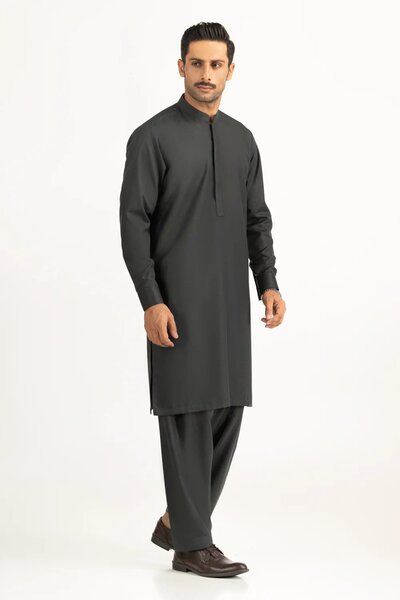 Regular Fit Styling Suits
