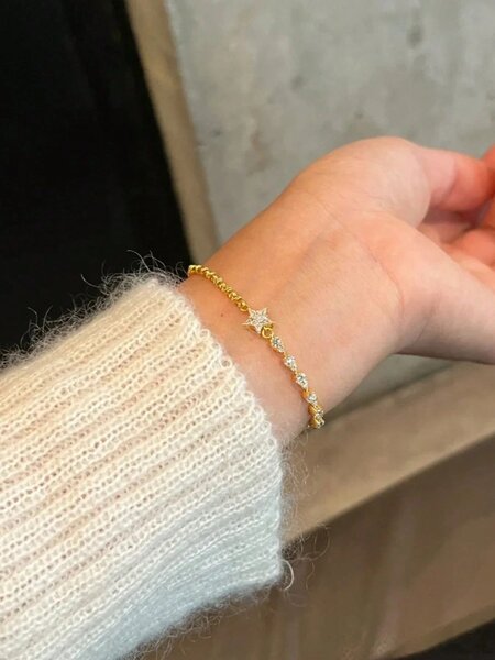 Shein - 1Pc Bestselling Starry Sky Rhinestone Pentagram Bracelet