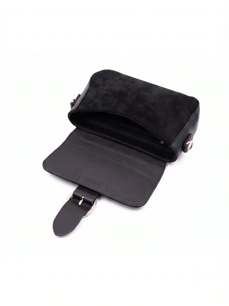 Aries Black