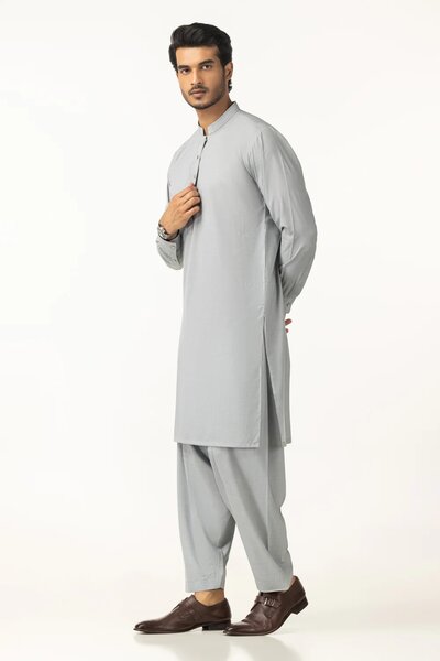 Regular Fit Styling Suits