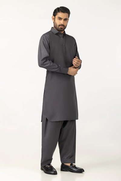 Regular Fit Styling Suits