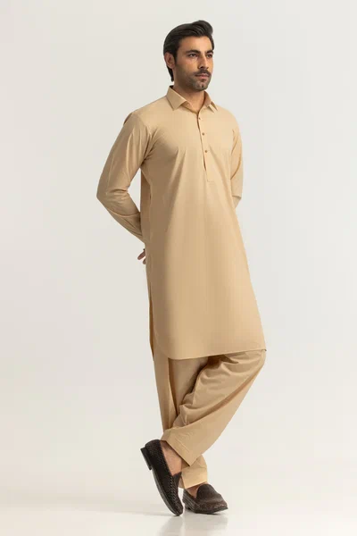 Regular Fit Styling Suits