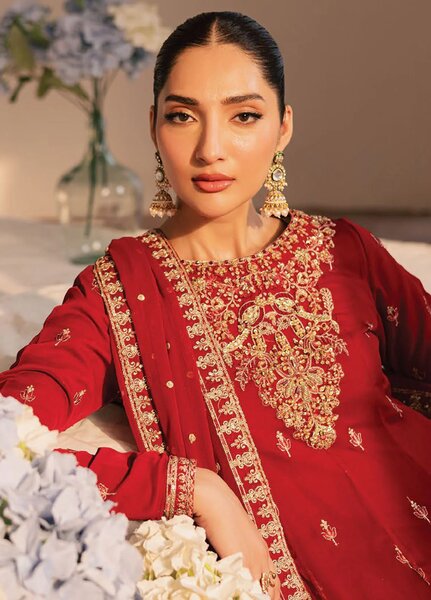 Suave by Emaan Adeel Embroidered Chiffon Suits Unstitched 3 Piece EA25LF Cirel - Formals Collection