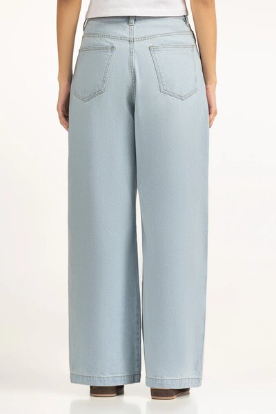 Wide Leg Fit Jeans