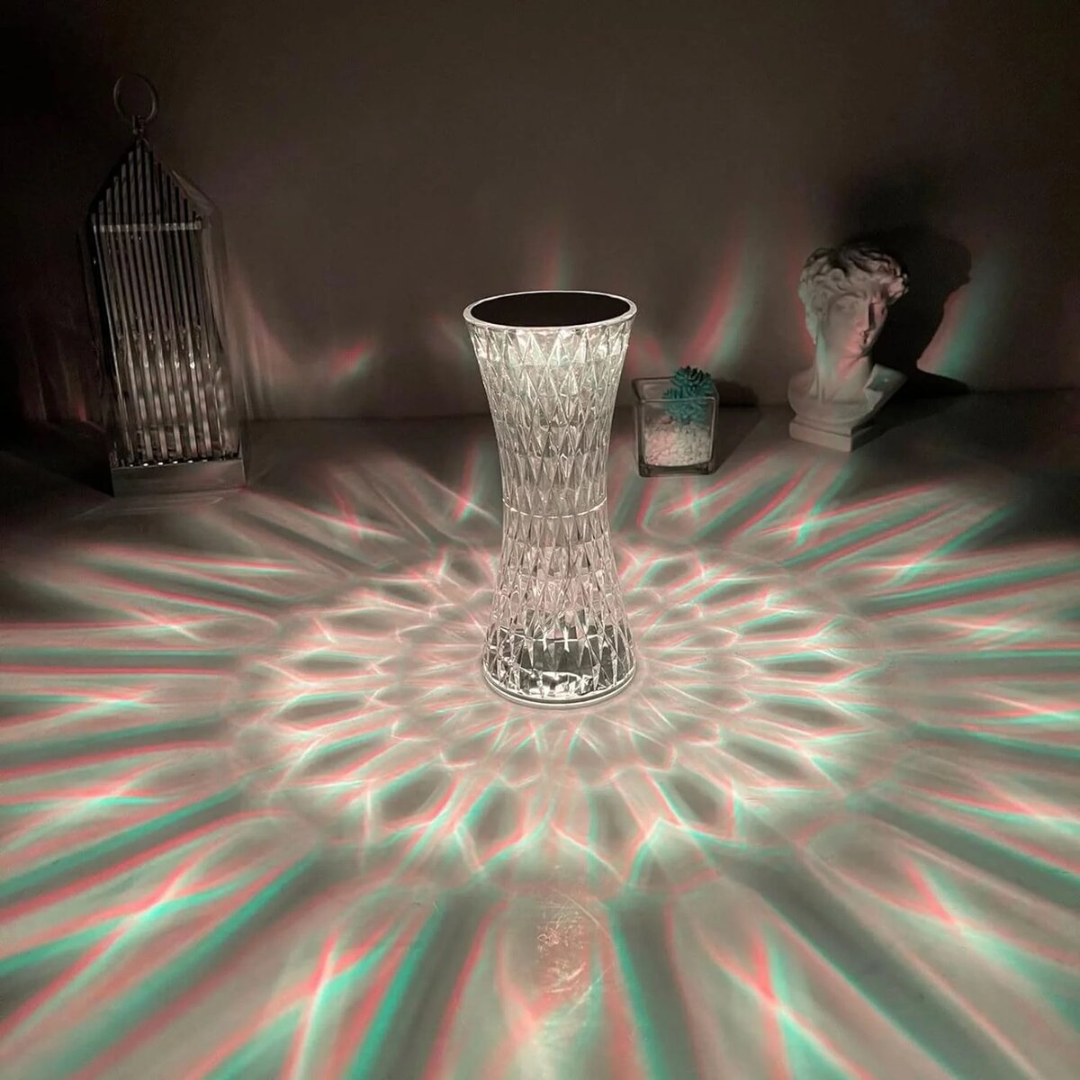 Home.Co- Diamond Table Lamp