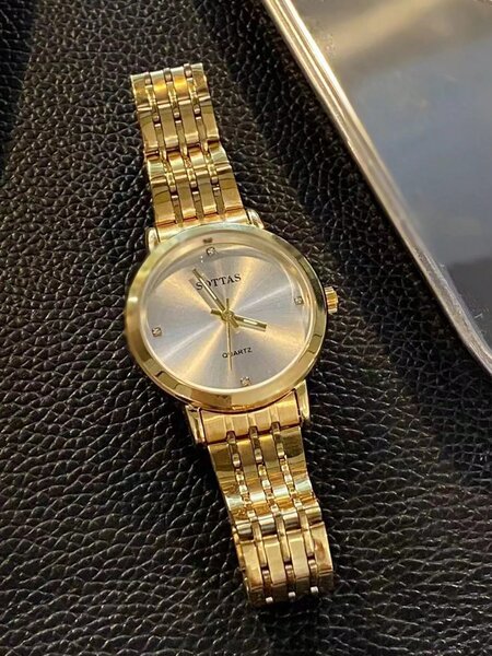 Shein - Latest Korean Style Women's Watch, Gold & White Dial, Waterproof, Stainless Steel Strap, Fashionable & Casual Quartz Wristwatch