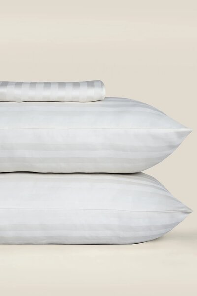 White Stripe Satin T-250 Bedsheet Set 25