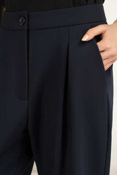 Tappered Fit Pant