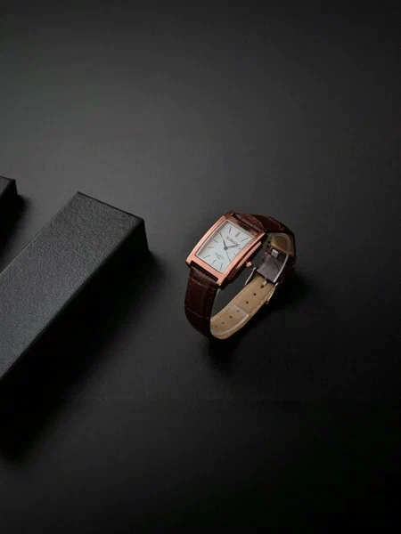 Shein - 1Pc Elegant Minimalist Square Men'S Watch, Luxury Rose Gold Rectangular Wristwatch