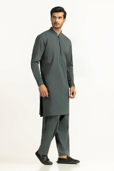 Regular Fit Styling Suits