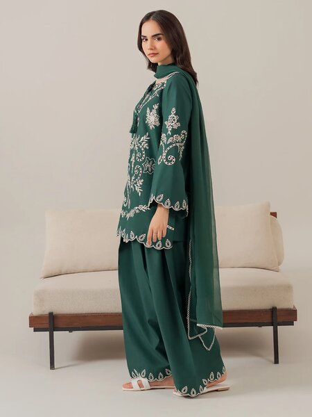 Nostalgia - 3 Pcs Embroidered Set