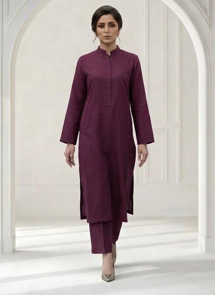 Plum Regal - NV34D05