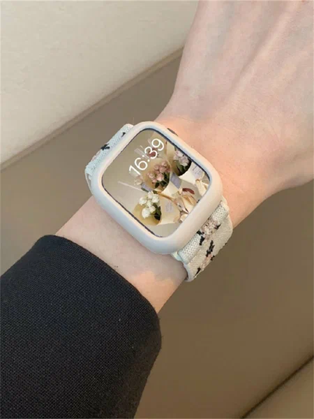 Shein - 1pc Flower Print Silicone Watchband Compatible With Apple Watch