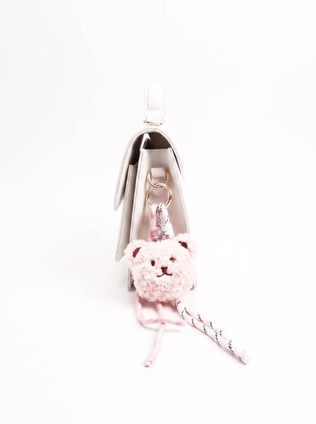 Leads White