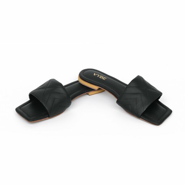 VYBE - QUILTED SHOES- BLACK