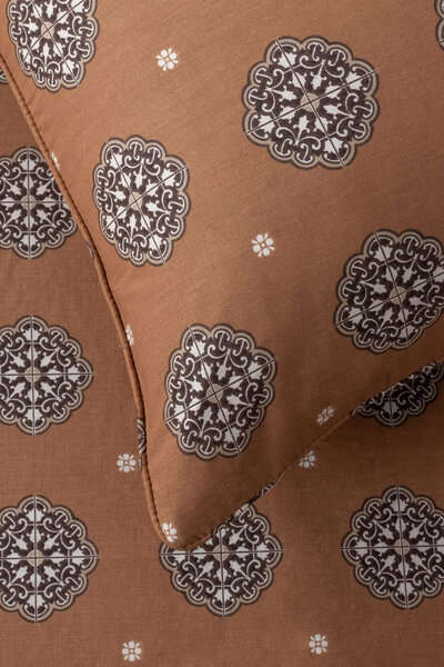 Amber Brown T-150 Bed Sheet Set