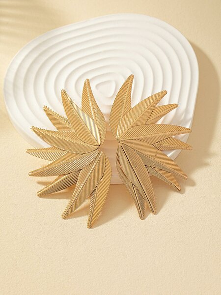 Shein - 2pcs Leaf Design Stud Earrings