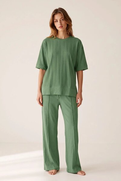 Max 21 Women's Textured Comfort Co-Ord Set