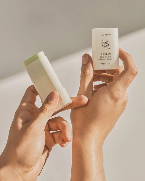 Beauty Of Joseon - Matte Sun Stick Mugwort + Camilia ( SPF 50 + PA++++ ) 18 g