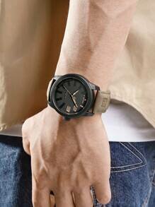 Shein - Men Round Pointer Water Resistant Quartz Watch