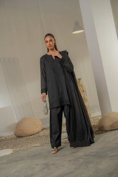 Noir 3 piece