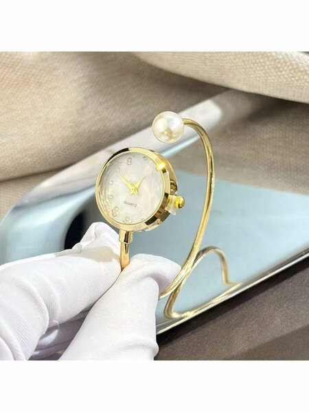 Shein - 1pc Women's Delicate Bracelet Watch With 1 Large Pearl, Diamond-Cut Glass Crystal Dial, Minimalist Quartz Watch Bracelet - Gold