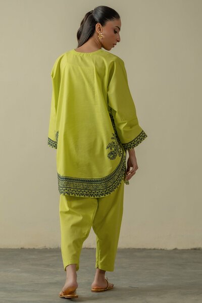 Twisted 2 piece
