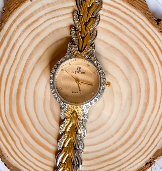 The Original - Ladies/Women watch Premium Wrist Watches 2-Golden Dial Gift Set Box