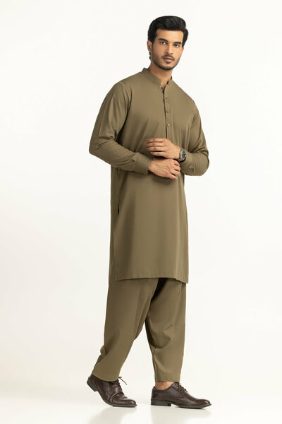 Regular Fit Styling Suits