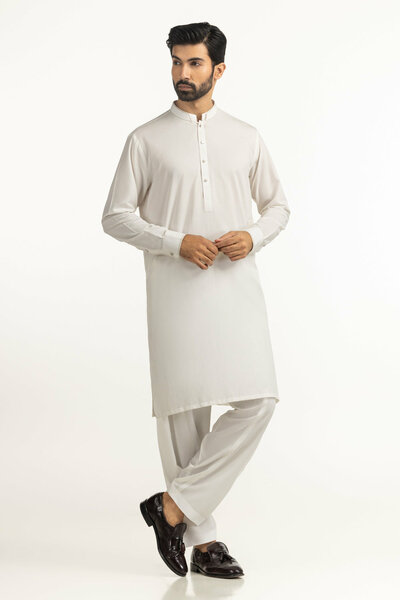Regular Fit Styling Suits