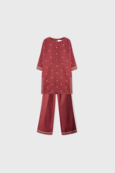 Maroon Delicate Embroidered Kurta Set - 2pc
