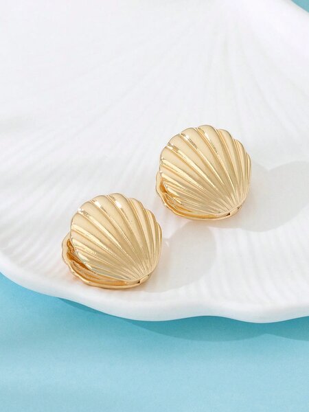 Shein - 1pair Simple Ocean Beach Style Metallic Double Side Printed Shell Dangle Earrings For Women