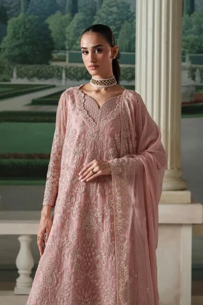 Modern Heirloom by Emaan Adeel Unstitched Embroidered Chiffon 3 Piece Suit EA26UMH Antique Blush - Festive Collection