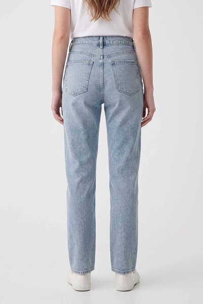 Cut Label Women's Straight Fit Distressed Jeans