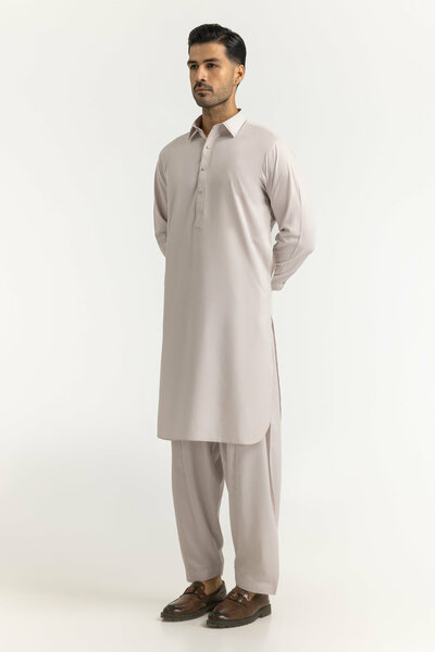 Regular Fit Styling Suits