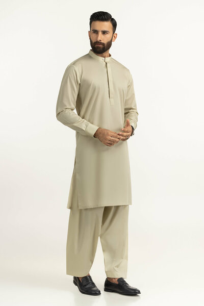 Regular Fit Styling Suits