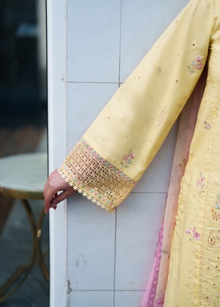 Symphony by Neeshay Unstitched Embroidered Luxury Lawn 3 Piece Suit NSH26US D-4 Elio - Summer Collection