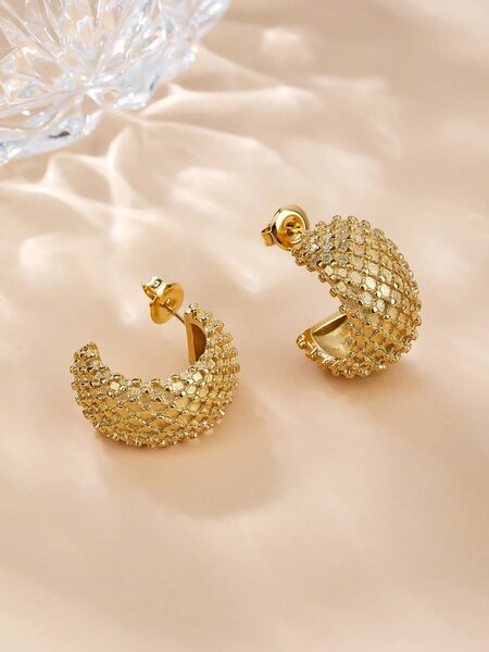 Shein - 1 Pair 18K Gold Plated Stainless Steel Rhombus Grid Stud