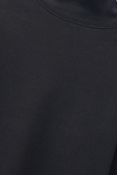 Classic Black High Neck