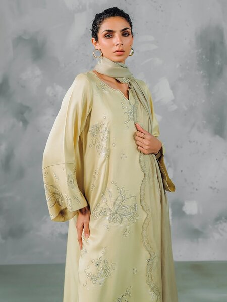 BISCOTTI BLISS - 2pcs Khaddi Silk Ensemble