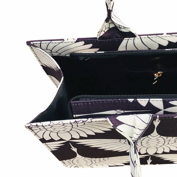 Flora Bloom Black