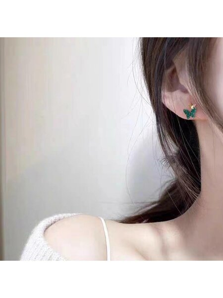 Shein - Vintage Butterfly Stud Earrings, Fresh Fashion, Minimalist Forest Style, Green Earring, Mini Cute Earring